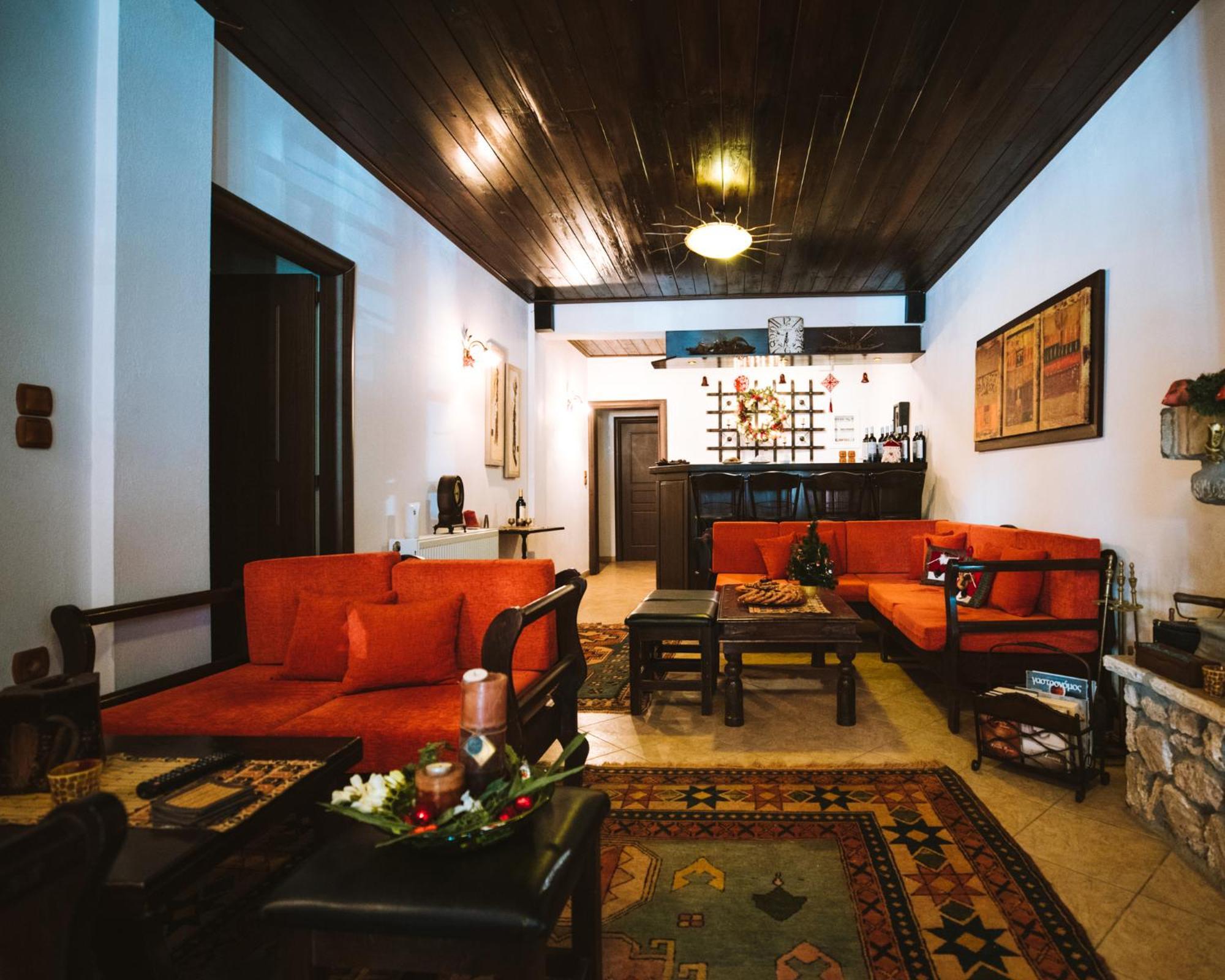 Evilion Traditional Inn Plakoton Exterior photo